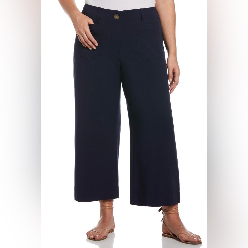 Women's Black Cropped Wide-Leg Pants